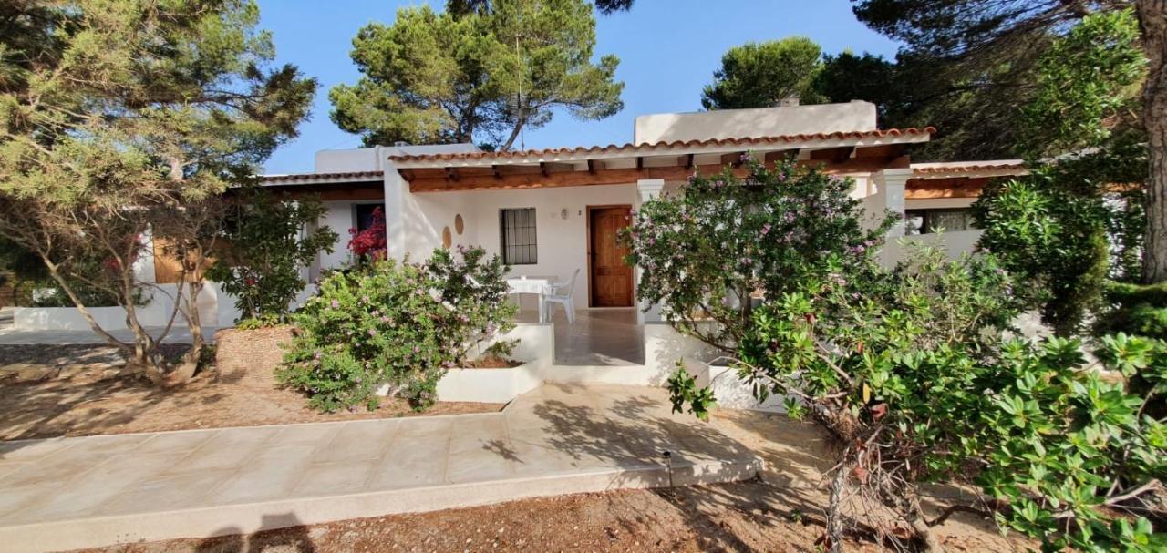 Viviendas Ferrer-Es Mal Pas Apartment San Francisco Javier Exterior photo